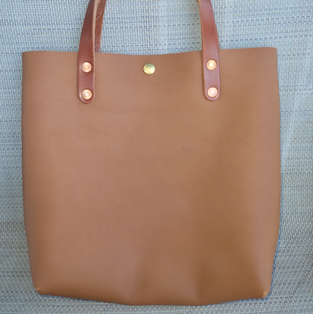 KMM & Co smooth tan mini